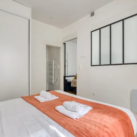 New And Quiet 1 Bdr Flat In The Heart Of 12 Appartamento