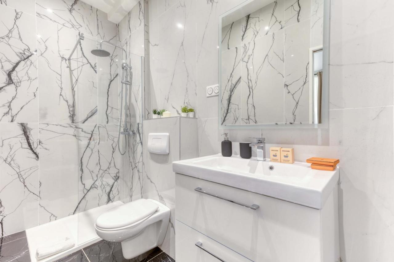 New And Quiet 1 Bdr Flat In The Heart Of 12 Appartamento Parigi